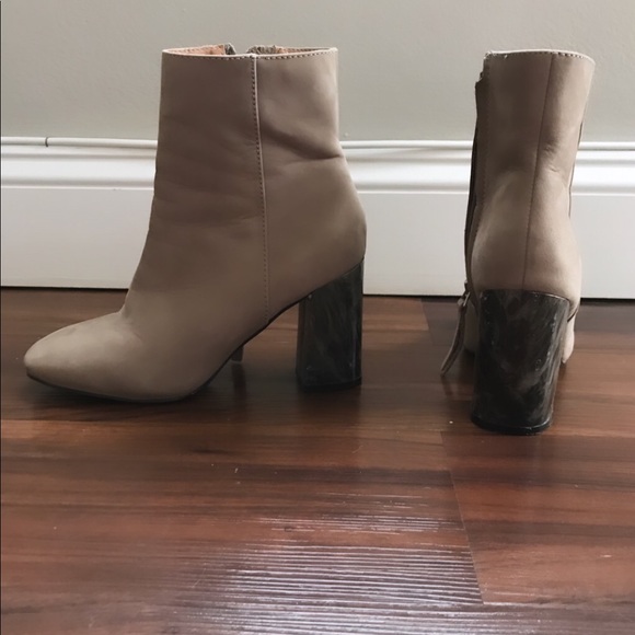 Steve Madden Women’s Patina Ankle Boots - Picture 6 of 6